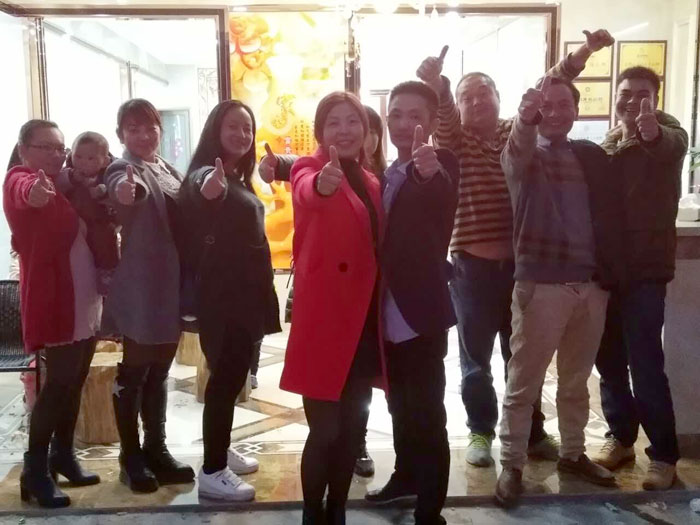 宅男视频在线观看陶瓷砖 广西临桂专卖店盛大开业