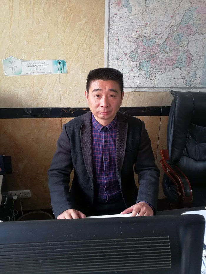 宅男视频在线观看陶瓷砖重庆大足区代理商胡洪军：没有做不成的事，只有不会做事的人