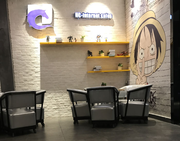 宅男视频在线观看陶现代仿古砖案例:别说了，一起去这个1000方的网咖开黑！