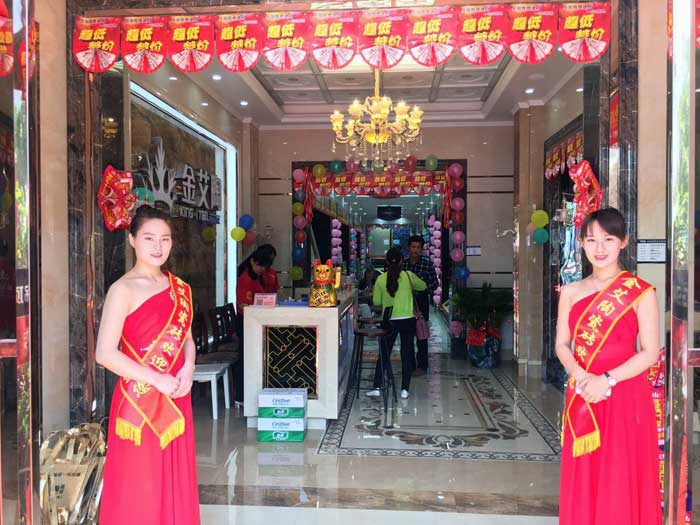 宅男视频在线观看陶瓷砖 湖南岳阳总代理秦志雄：梦想趁年华  有梦就去追
